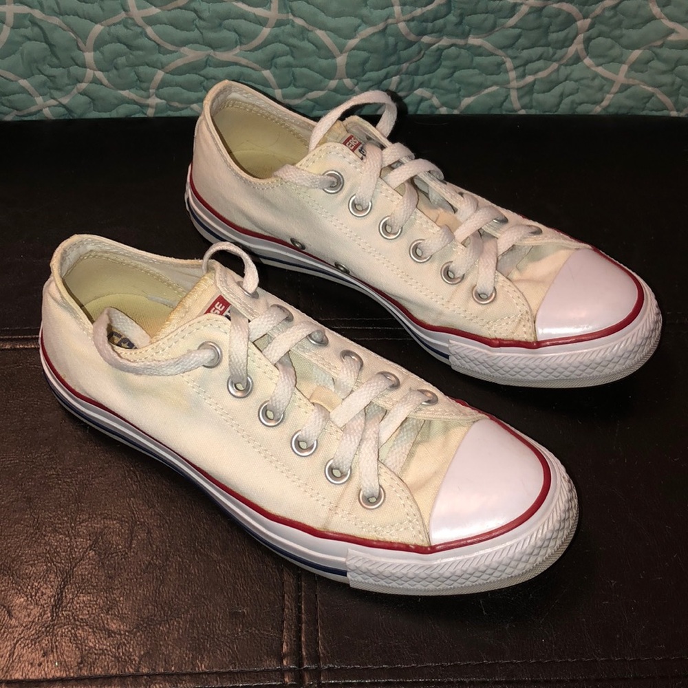Women’s converse
